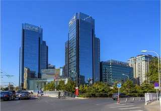 温州铝板门批发价